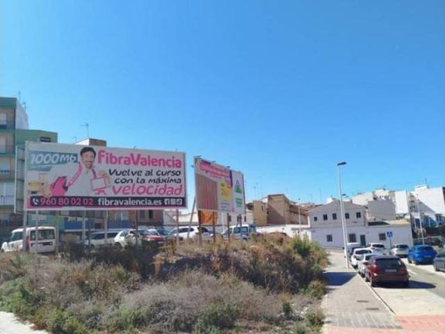 Terreno en Venta en Manises
