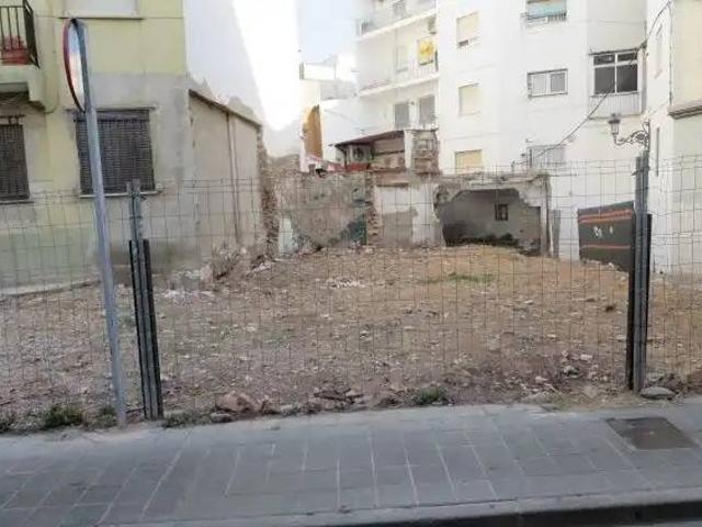 Terreno en Venta en Manises