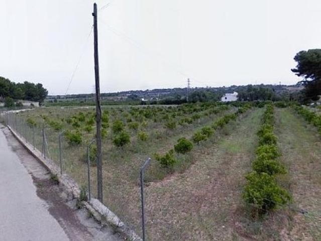 Terreno en venta en Manises