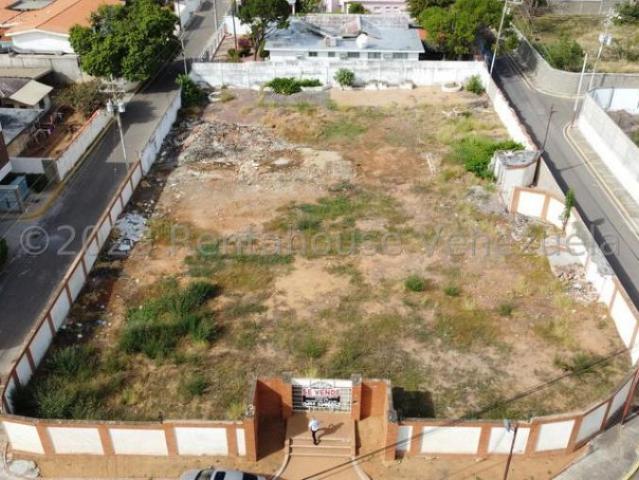 Terreno en Venta en Maracaibo Zulia 2000 m2
