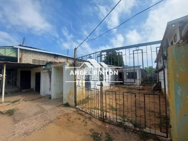 Terreno en Venta en Maracaibo NORTE Zulia 300 m2
