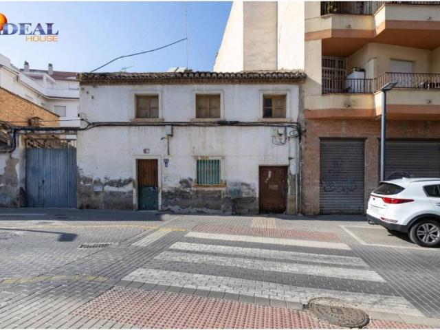 Terreno en Venta en Maracena