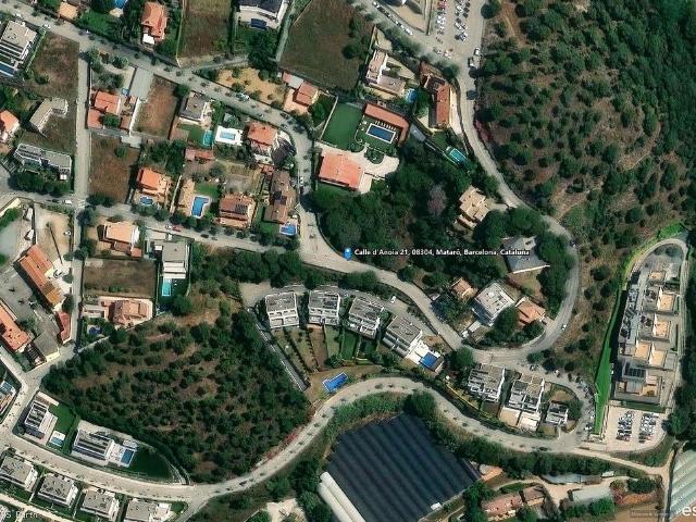 Terreno en venta en Mataró, de 1.231 m² por 480.000