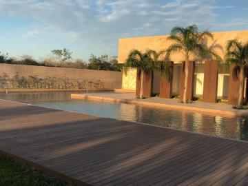 Terreno en Venta en Merida Privada El Cortijo Chablekal Lote 20