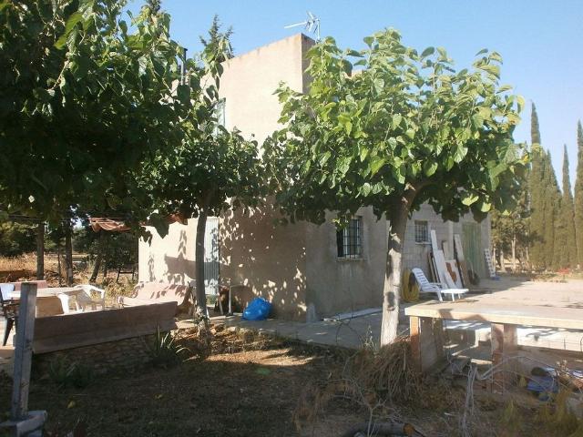 Terreno en venta en Mont Roig del Camp, de 13.000 m² por 153.000