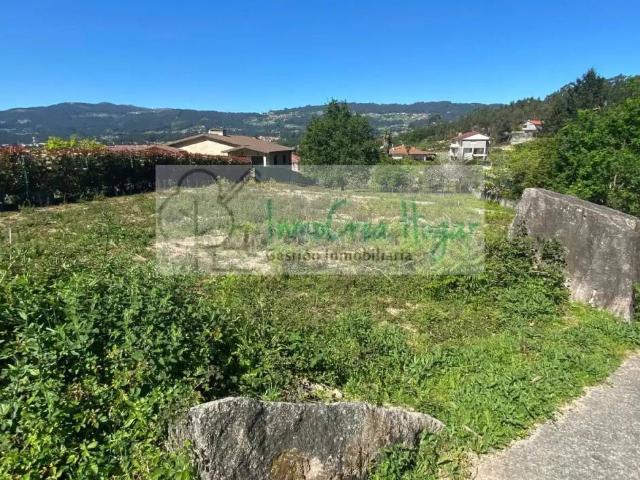 Terreno en Venta en Mos