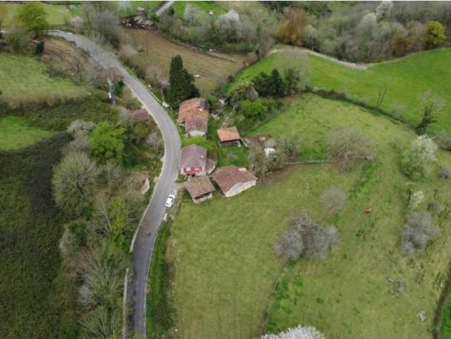 Terreno en Venta en Morcín