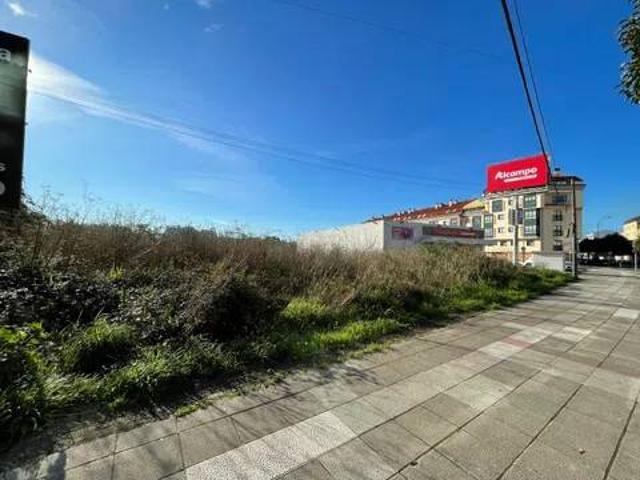 Terreno en Venta en Narón