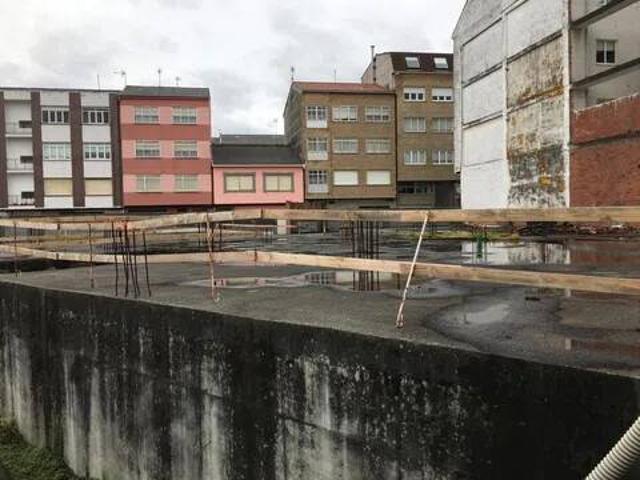 Terreno en Venta en Narón