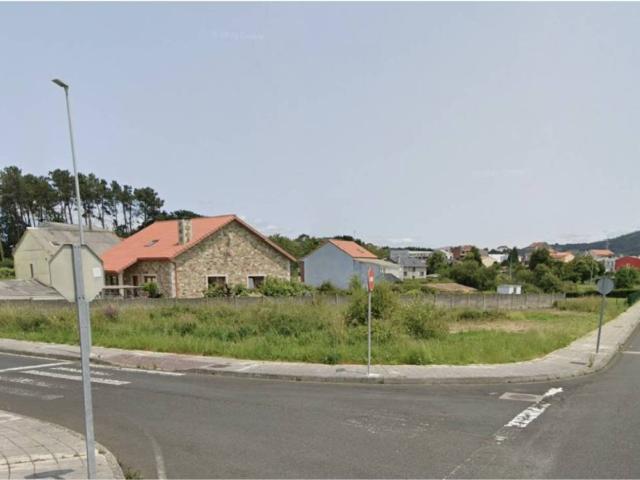 Terreno en Venta en Narón