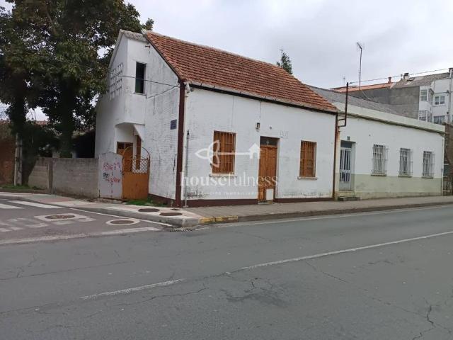 Terreno en Venta en Narón