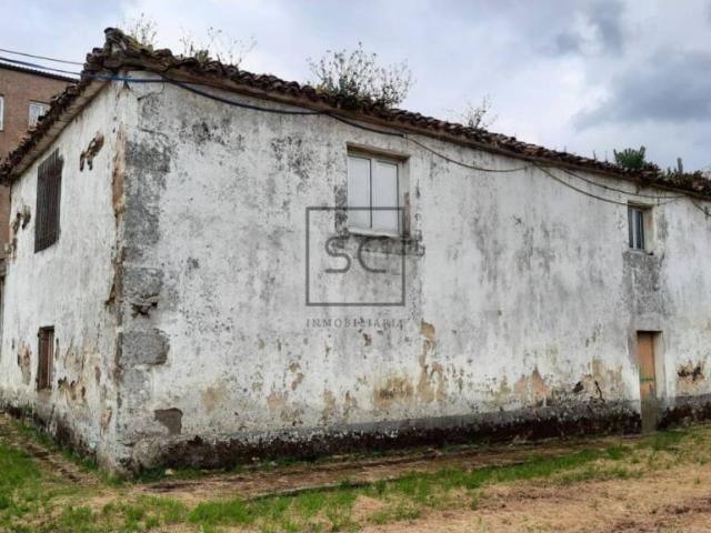 Terreno en Venta en Narón