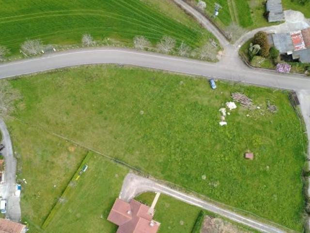 Terreno en venta en Nava, Northern spain