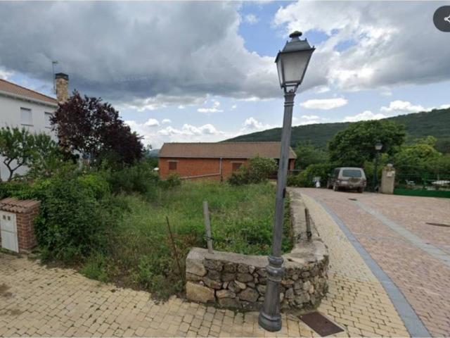 Terreno en Venta en Navarredonda y San Mamés