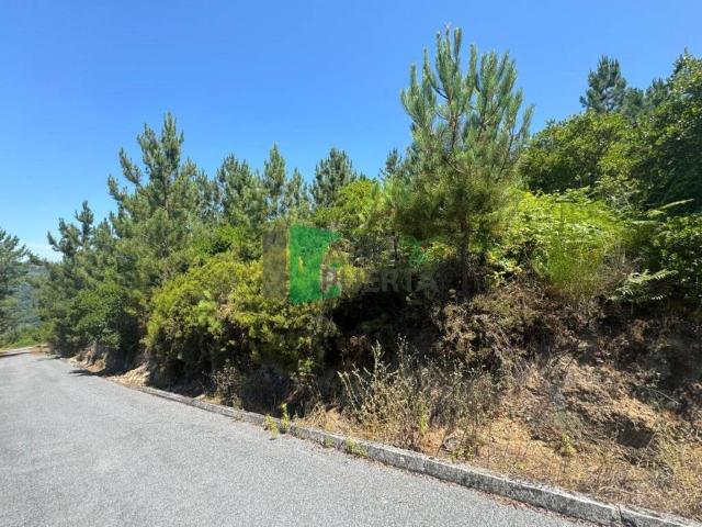 Terreno en Venta en Ourense