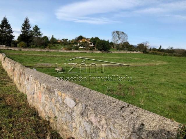 Terreno en venta en Oviedo, Oviedo