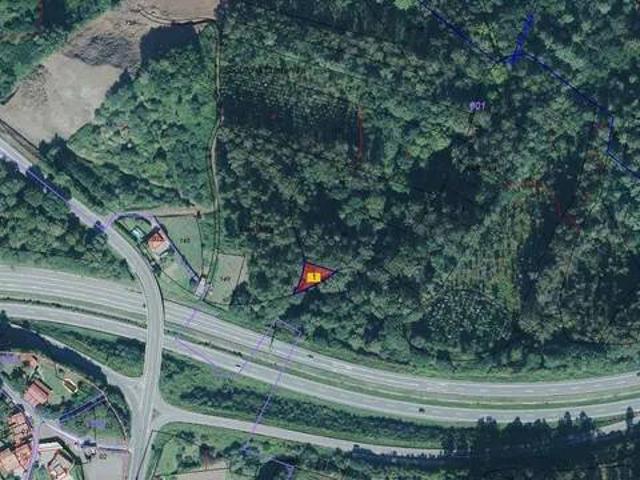 Terreno en Venta en Oza Cesuras