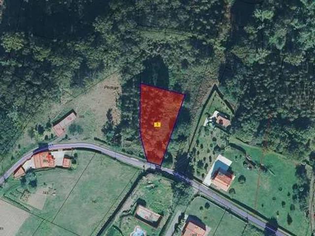 Terreno en Venta en Oza Cesuras