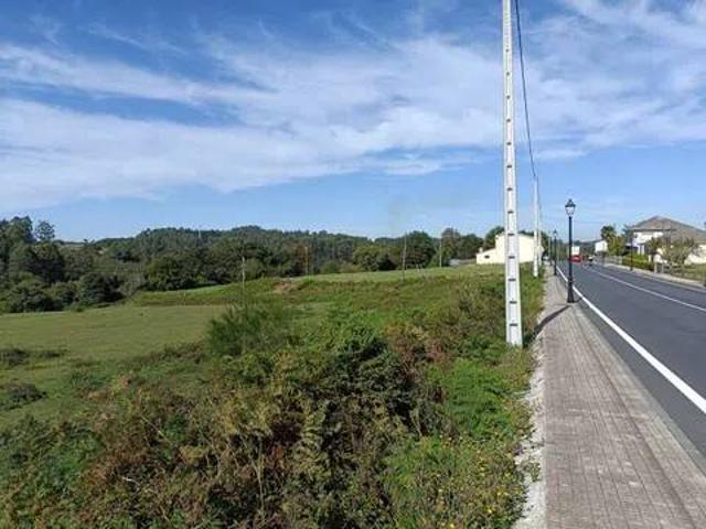 Terreno en Venta en Oza Cesuras