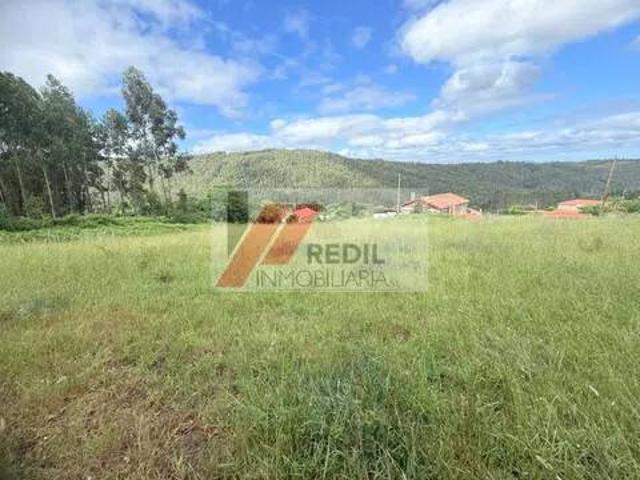 Terreno en Venta en Oza Cesuras