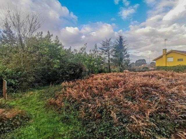 Terreno en Venta en Oleiros