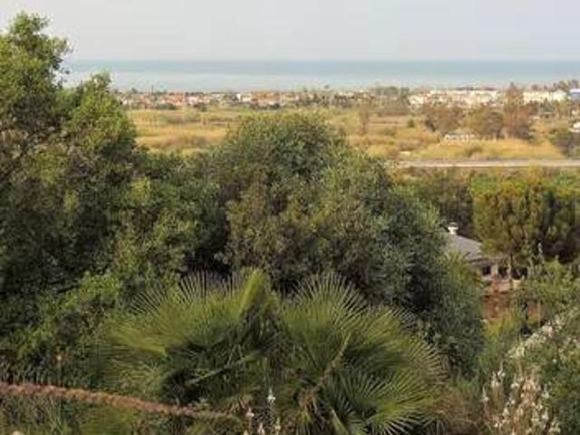 Terreno en Venta en Oliva