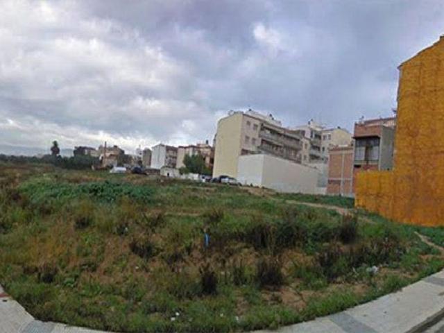 Terreno en venta en avenida D'andorra, Constantí, de 600 m² por 124.000