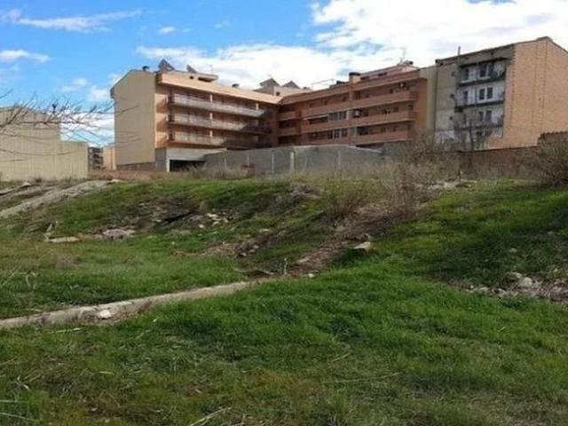 Terreno en venta en avenida De Fontanet, Lleida, de 2.722 m² por 490.000