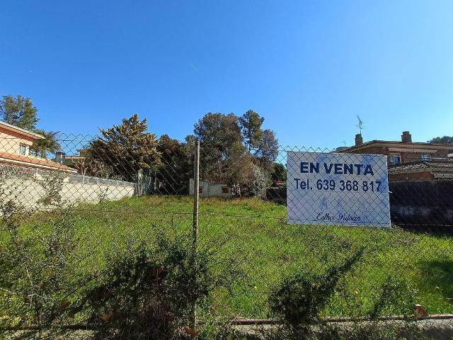 Terreno en venta en avenida De la Torre del Vallès, Vilanova i La Geltrú, de 200 m² por 450.000