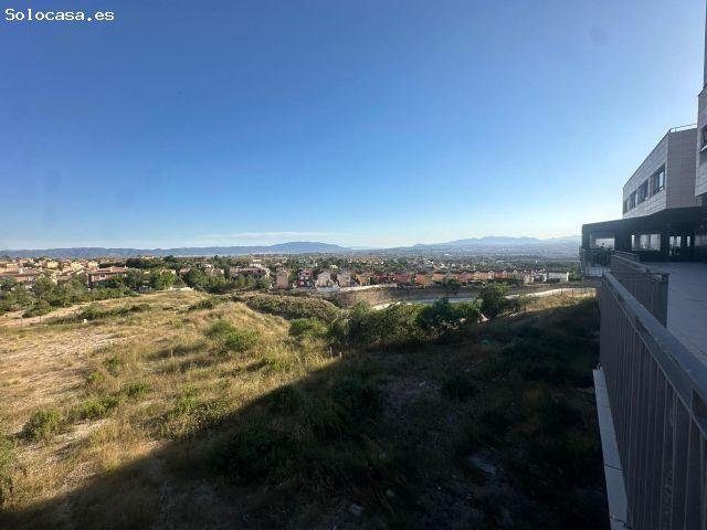 Terreno en venta en Avenida del Golf
