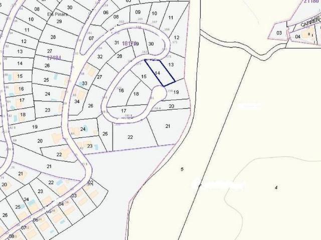 Terreno en venta en avenida Dels Pinars, Vallirana, de 846 m² por 195.000