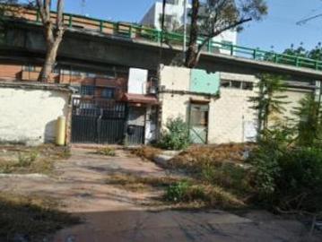 Terreno en venta en Avenida Emiliano Zapata. Colonia Portales Oriente