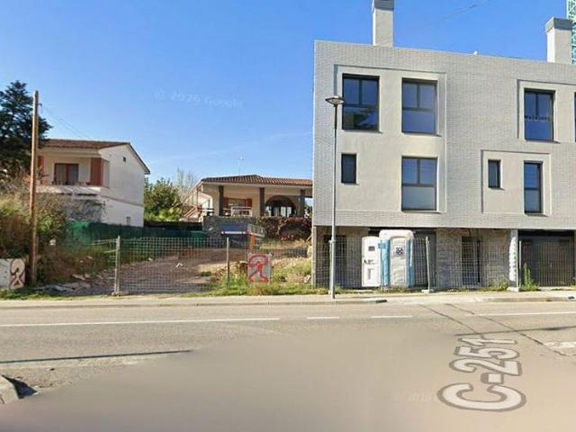 Terreno en venta en avenida Mas Bagà & Carrer Girona, Llinars del Valles, de 262 m² por 110.000