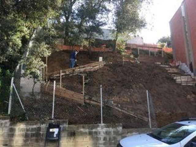 Terreno en venta en avenida Sant Carles, Arenys de Munt, de 350 m² por 61.000