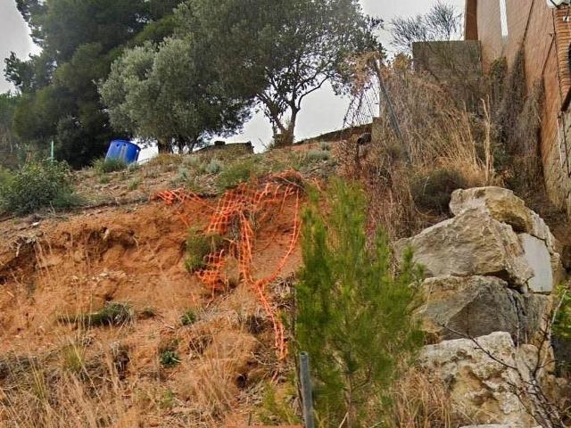 Terreno en venta en Abrera, de 544 m² por 45.000