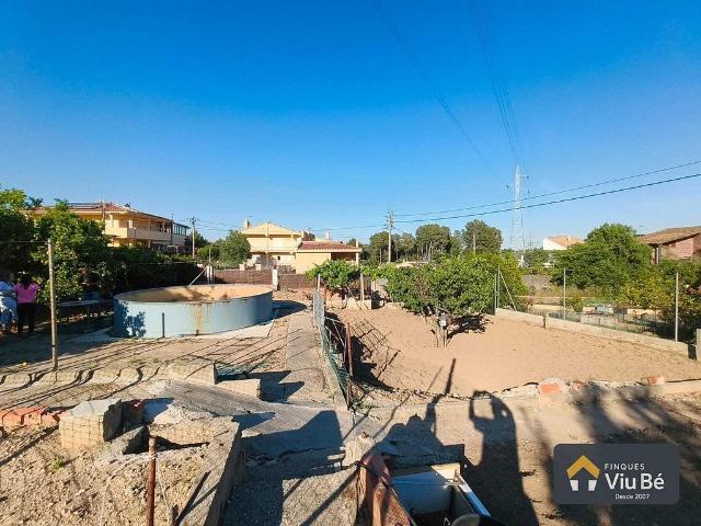 Terreno en venta en Abrera, de 1.300 m² por 172.100