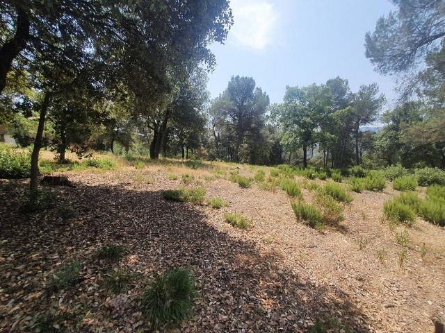 Terreno en venta en Aiguafreda, de 684 m² por 80.000