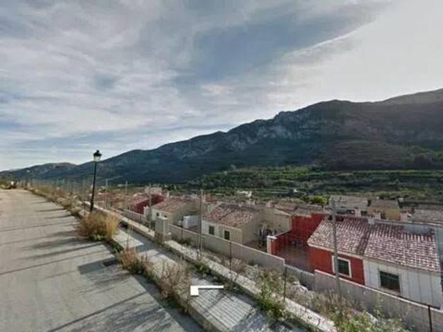 Terreno en Venta en Alcalalí