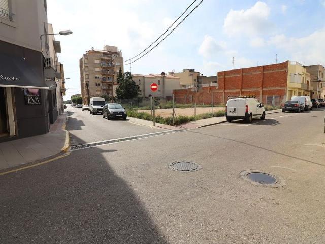 Terreno en venta en Alcanar, de 149 m² por 70.000