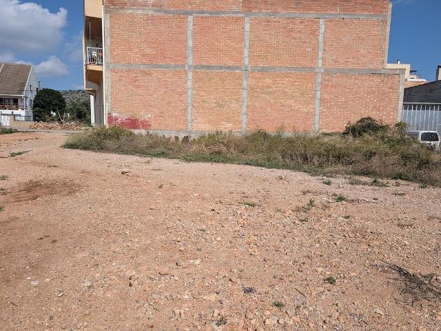 Terreno en venta en Alcanar, de 150 m² por 33.500