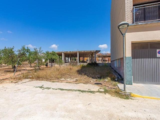 Terreno en venta en Alcanar, de 171 m² por 40.000
