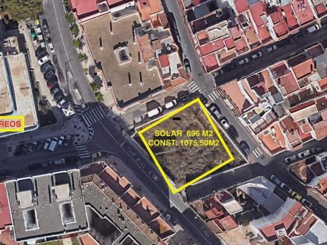 Terreno en venta en Algeciras, Centro