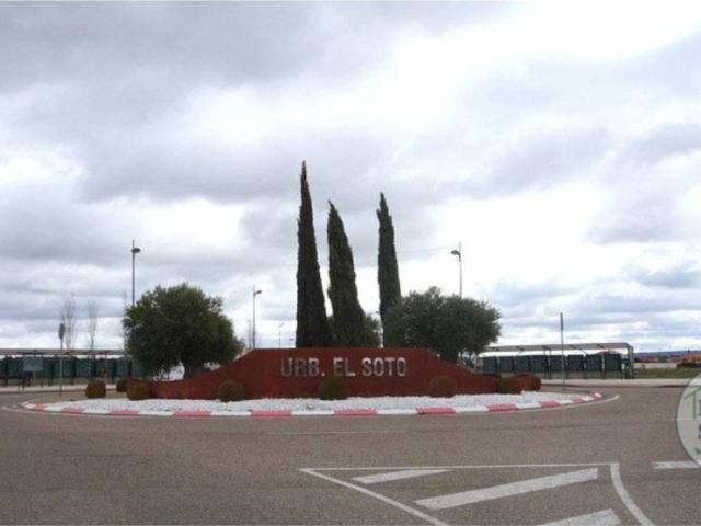 Terreno en Venta en Aldeamayor de San Martín