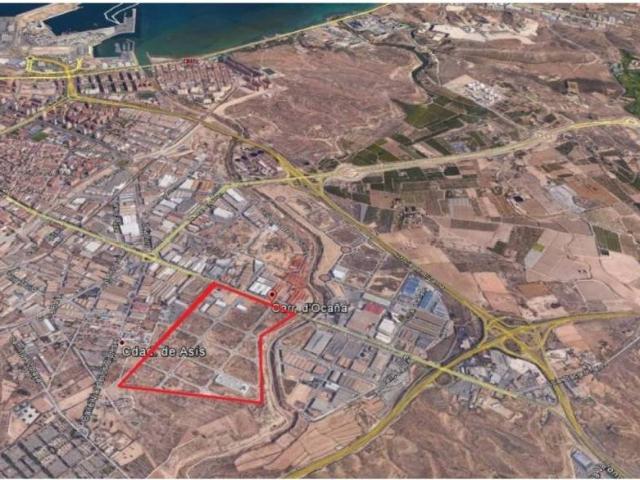 Terreno en Venta en Alicante Alacant