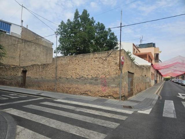 Terreno en venta en Alicante, San Gabriel