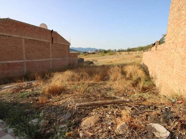 Terreno en Venta en Alozaina