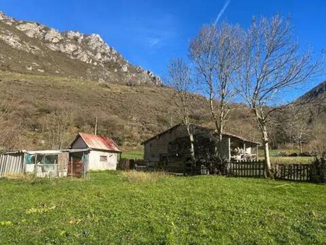 Terreno en Venta en Aller