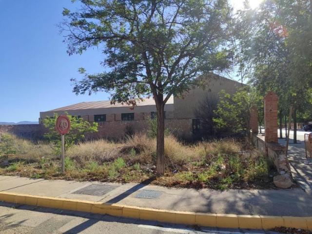 Terreno en venta en Almansa, San Roque