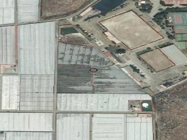 Terreno en venta en Almería