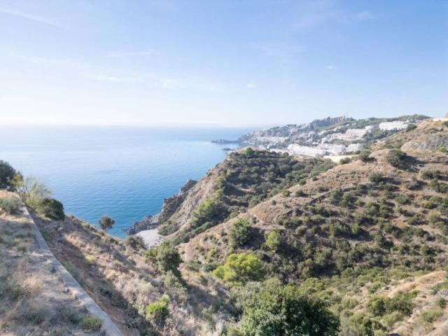 Terreno en Venta en Almuñécar